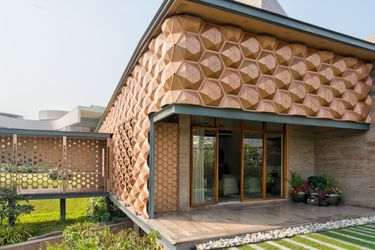 從概念到落地：建筑表皮創(chuàng)新設(shè)計的五大實(shí)施要點(diǎn)