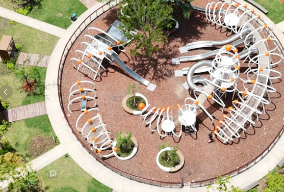 主題樂園包裝難落地？破解設(shè)計與工藝脫節(jié)問題